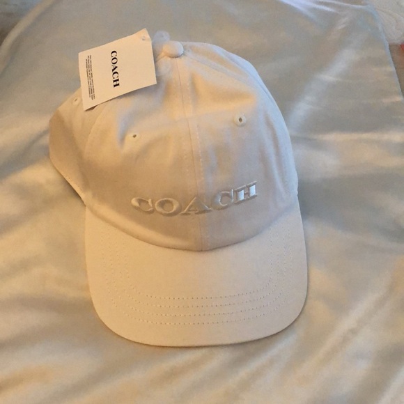 Coach 100% Cotton Embroidered Baseball Hat Color Chalk OS NWT - Picture 3 of 14